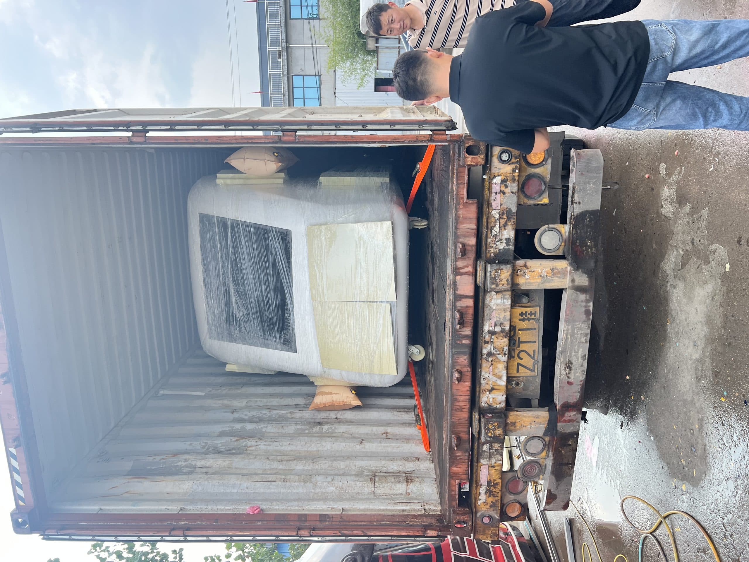 Protection inside the container