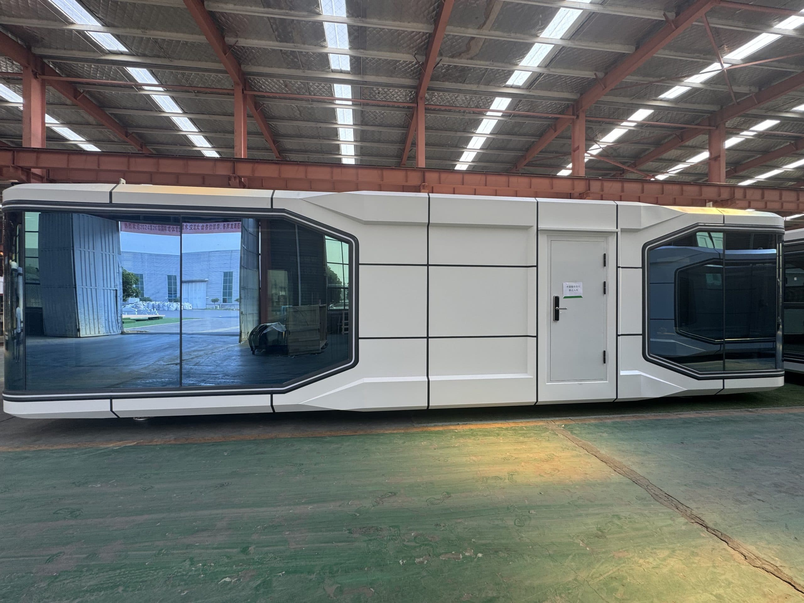 Panorama X7-2 Cabin exterior photograph