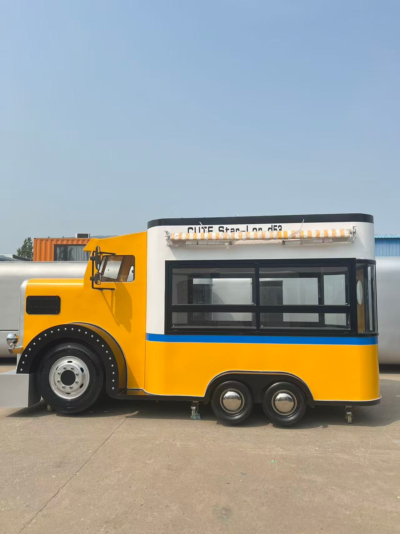 Heritage Urban Food Truck · Factory photo
